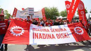 Sendikalar Taksim'den vazgeçti
