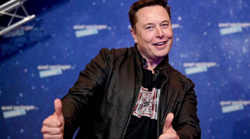 Elon Musk, kripto para camiası yine hareketlendirdi
