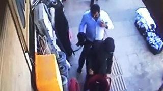 Van’da güpegündüz kapkaç! Bebekli kadının cep telefonunu böyle çaldı