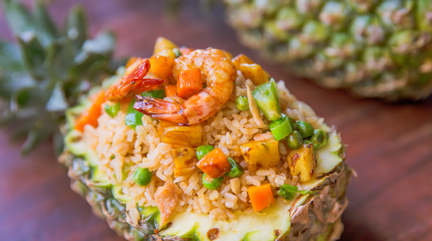 Tropikal bir lezzet! Tayland usulü ‘Ananaslı Pilav (Khao Pat)’ damağınızı bayram ettirecek 