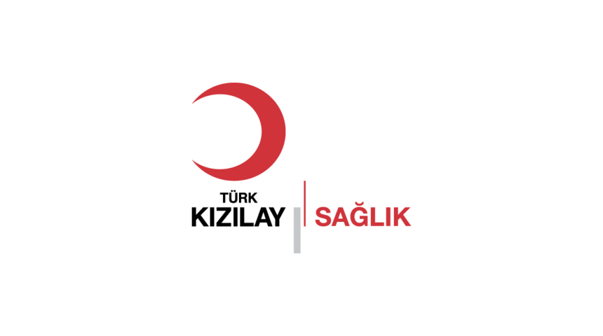 Yolda kalanlara Kızılay'dan çay ve çorba 