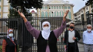 Öldürüp parçalayıp foseptiğe attılar! Annesinden yürek yakan feryat: Oğlumun parçalarını istiyorum