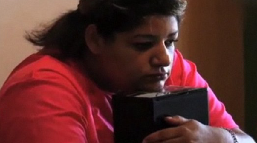 Garip alışkanlık! Ölen kocasının küllerini yemeye bağımlı olan Cassie’nin hikayesi şoke etti