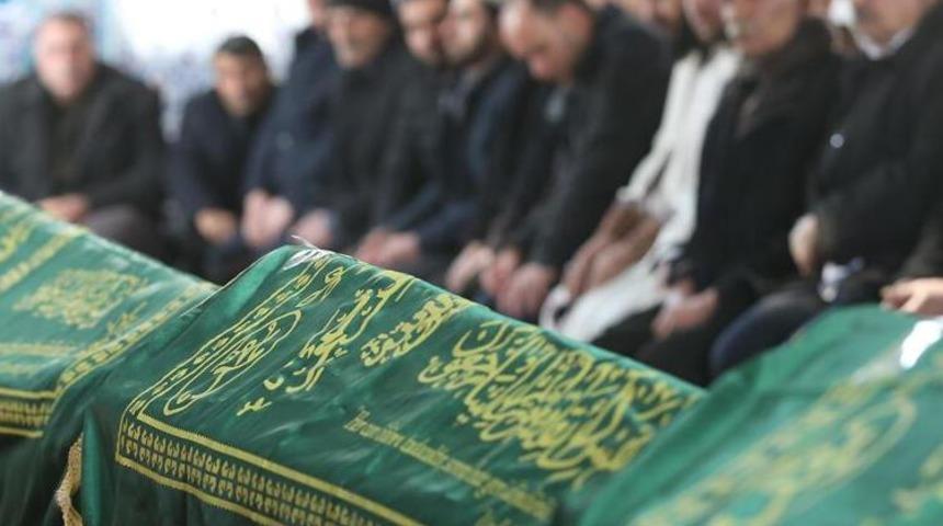 Bunalıma giren kadın, 9. kattan atladı