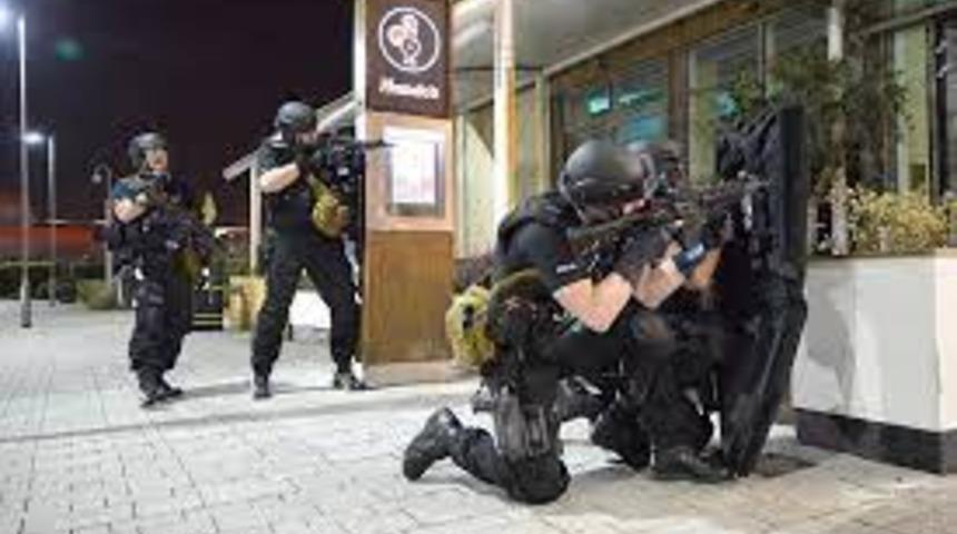 İngiltere'de ter&ouml;r tatbikatı hazırlığı