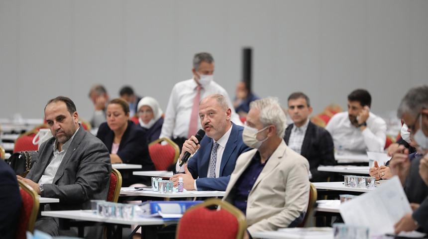 AK Parti Meclis Üyesi Özgenç: İBB on binlerce vatandaşa yardımı kesti