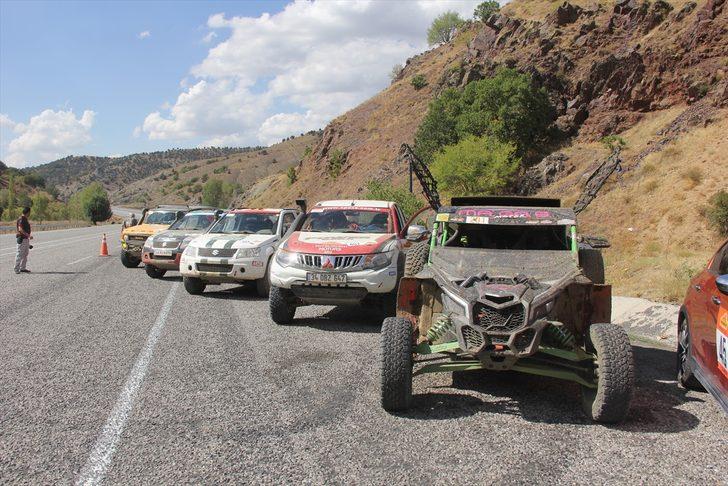TransAnatolia Rally Raid'de sürücüler Sivas'a ulaştı G5