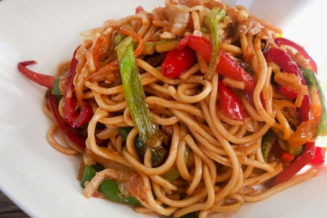 Soya soslu noodle nasıl yapılır? MasterChef soya soslu noodle tarifi ve malzemeleri neler?