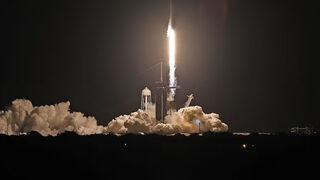 SpaceX'in roketi fırlatıldı! 4 özel yolcu 3 gün boyunca dünyanın çevresini gezecek