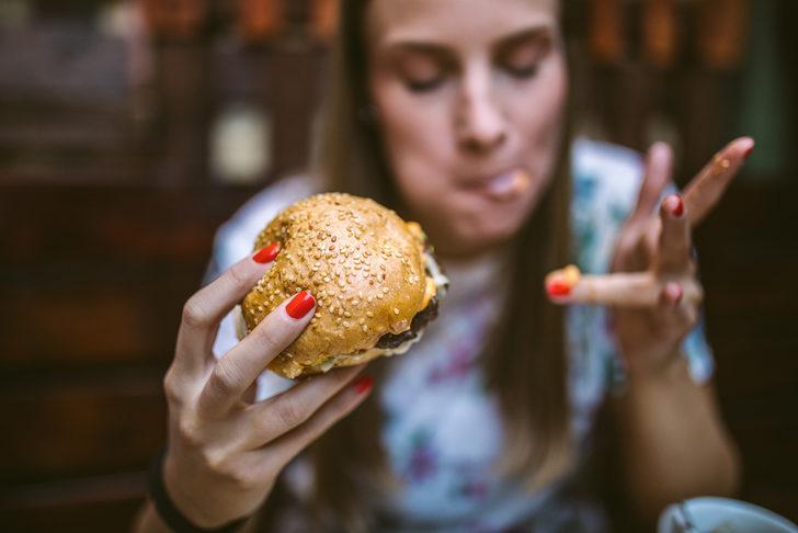 "Fast-food'lar 'kanser' riskini artırıyor"