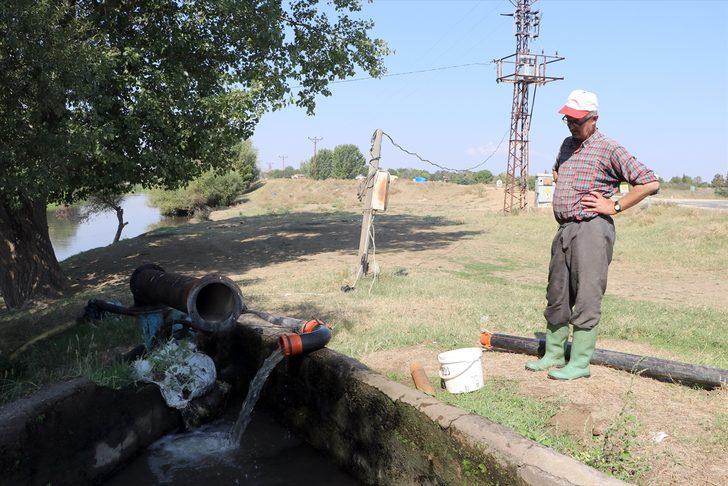 Taşkın riskini azaltmak için Tunca Nehri yatağında başlatılan kum temizliği sürüyor G4