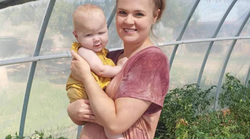 Dünya bu çifti konuşuyor! 12. çocuklarını kucaklarına almak için gün sayıyorlar