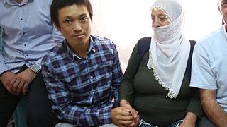 Türkiye seyahatim bitti diyen Japon turist bıçaklandıktan sonra Elazığlı ailenin misafiri oldu