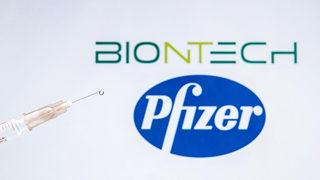 Japonya'da yabancı madde tespit edilen Pfizer aşı sayısı artıyor