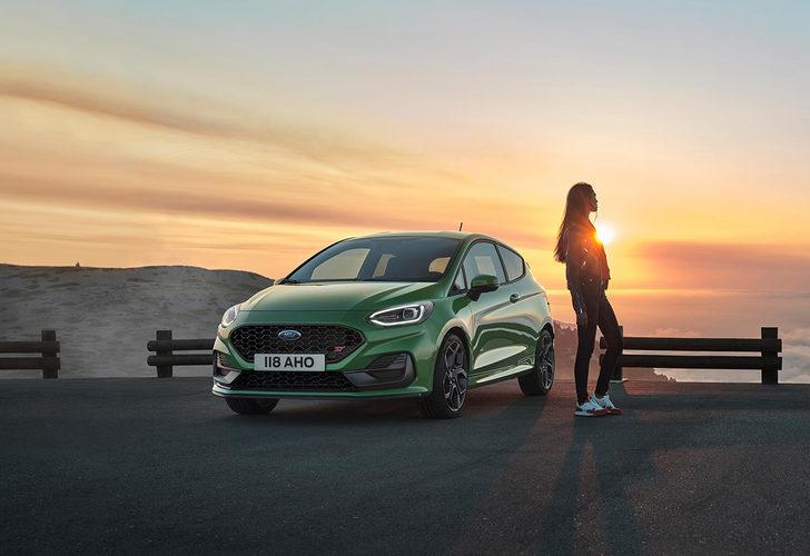 Konforlu ve ileri teknolojilere sahip! Yeni Ford Fiesta tanıtıldı G1