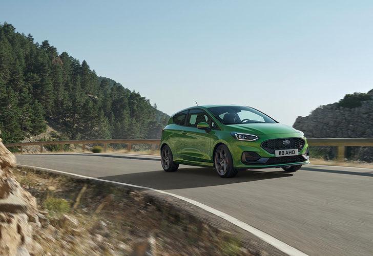 Konforlu ve ileri teknolojilere sahip! Yeni Ford Fiesta tanıtıldı G2