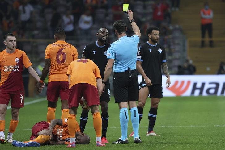 Galatasaray - Lazio maçının hakemine büyük tepki G1