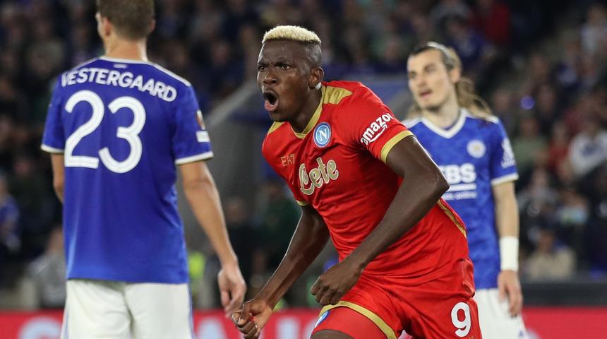 Leicester City'e son dakika şoku! 