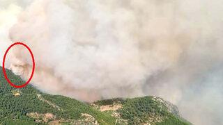 Antalya'daki büyük yangında 'yangın şeytanı' görüldü