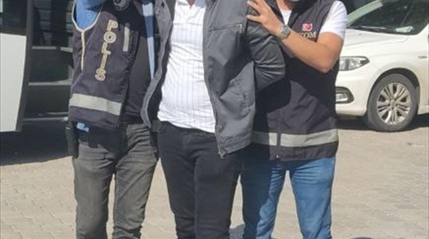 Samsun'da silah ka&ccedil;ak&ccedil;ılığı operasyonunda 2 ş&uuml;pheli yakalandı