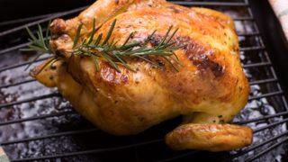 Nar gibi kızaran bütün tavuk tarifi! Tıpkı fast food restoranlarındaki gibi olacak