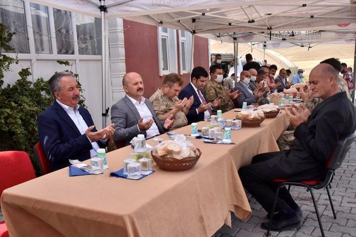 Ağrı'da şehit Teğmen Harun Aslan, mevlit programıyla anıldı G2