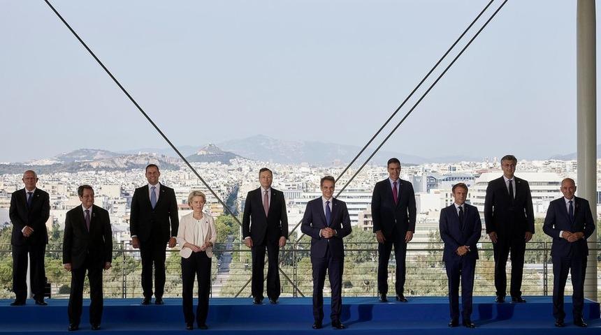 Atina'da d&uuml;zenlenen Akdeniz &uuml;lkeleri toplantısında neler konuşuldu, T&uuml;rkiye'ye hangi mesajlar verildi?