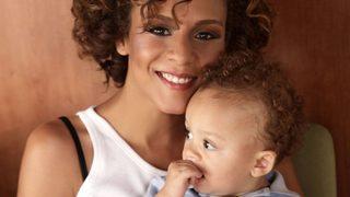 Ölümüyle Türkiye'yi yasa boğmuştu! Defne Joy Foster'ın oğlu Can büyüdü