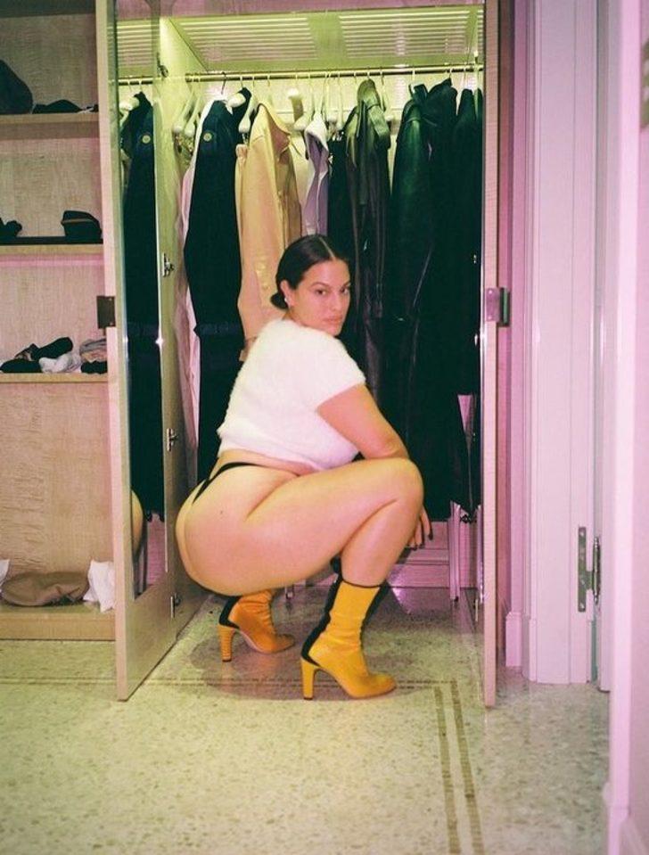 Büyük beden model çırılçıplak pozlarıyla Instagram'ı kasıp kavuruyor! G4