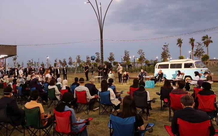 Cumhurbaşkanı Erdoğan, Mersin'de gençlerle buluştu: (1) G3