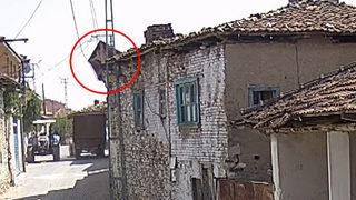 Tarhana sermek isterken korkunç ölüm! Saniye saniye kamerada