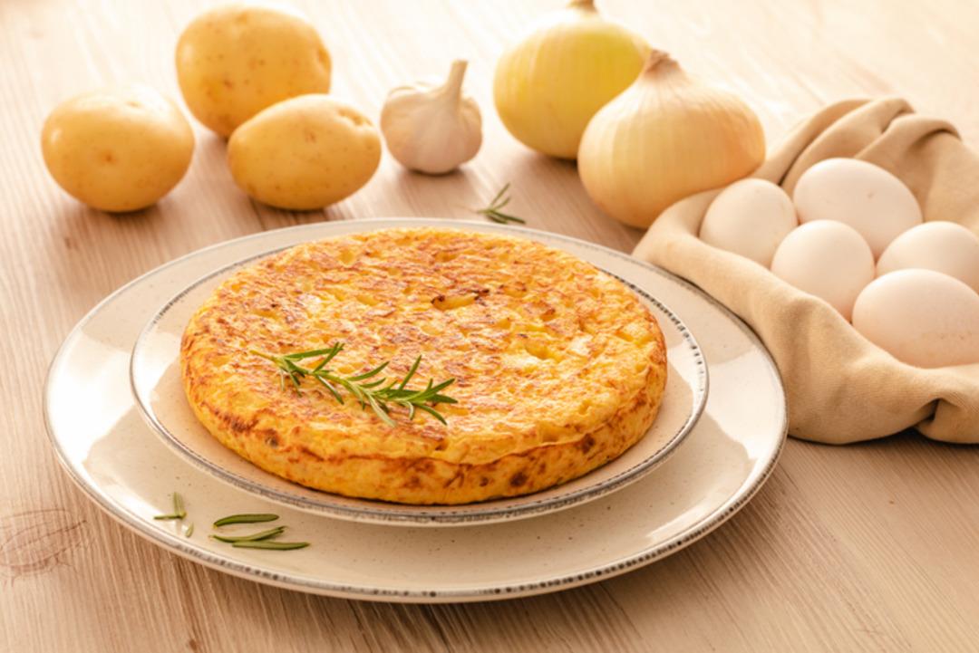 Patatesli yumurta nasıl yapılır? Patatesli yumurta malzemeleri neler?