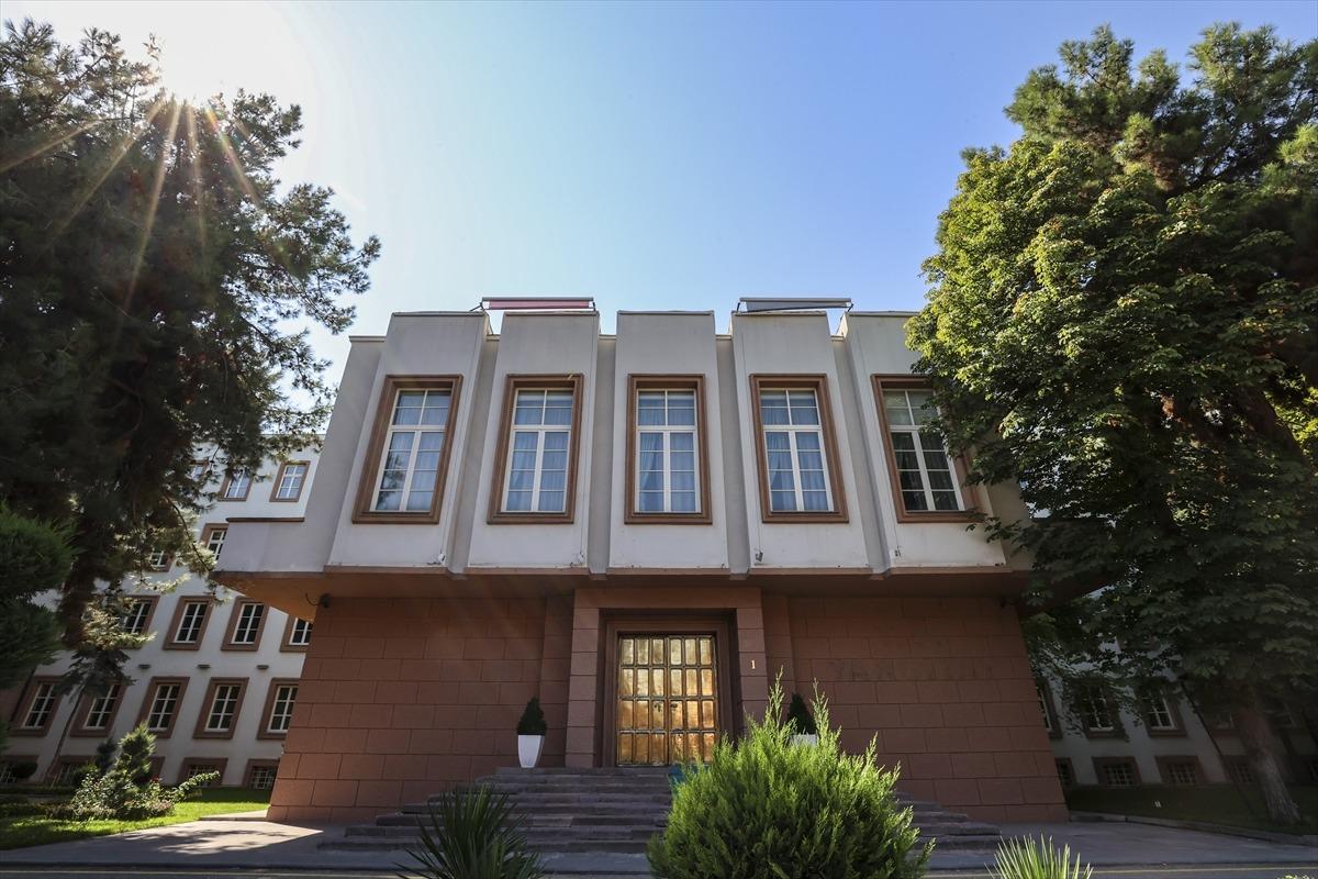 Tarihi Yargıtay binası kamu kurumu olarak hizmet vermeye devam edecek