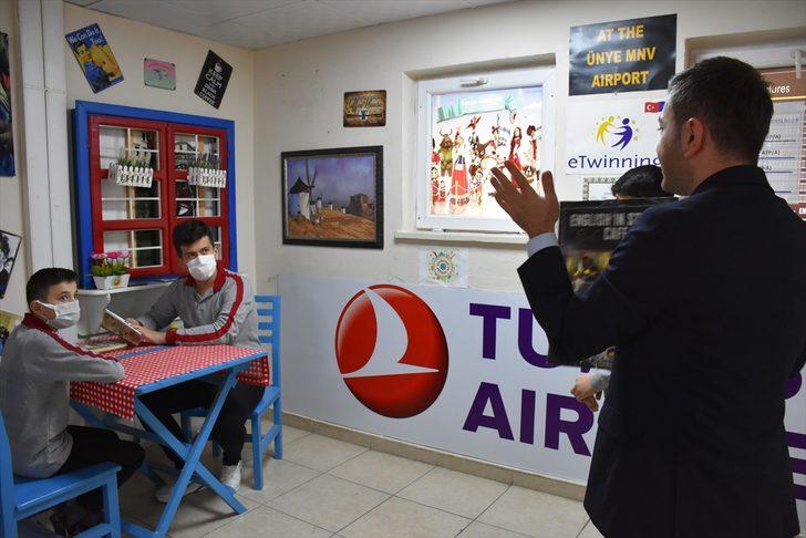 Projeleriyle farkındalık oluşturan öğretmen "dünyanın en iyileri" arasına girdi G1