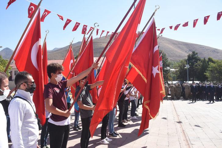 Bitlis’te 19 Eylül Gaziler Günü kutlandı- Yeniden G3