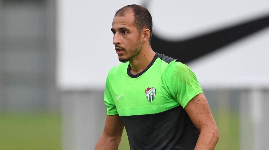  Bursaspor’da kaleci Erhan Erentürk sakatlandı