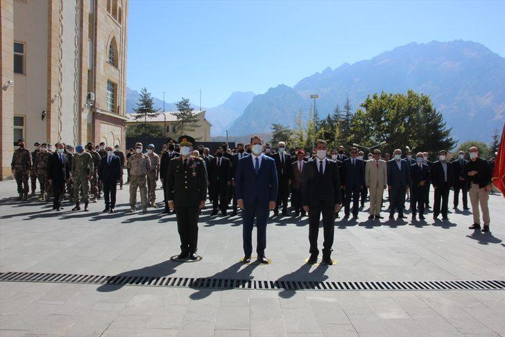 Van, Bitlis, Muş ve Hakkari'de 19 Eylül Gaziler Günü törenle kutlandı G1