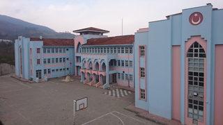 Ordu'da koronavirüs nedeniyle bir fen lisesi uzaktan eğitime geçti