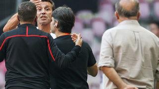 Bülent Korkmaz ile Galatasaray kulübesi gerginlik yaşadı