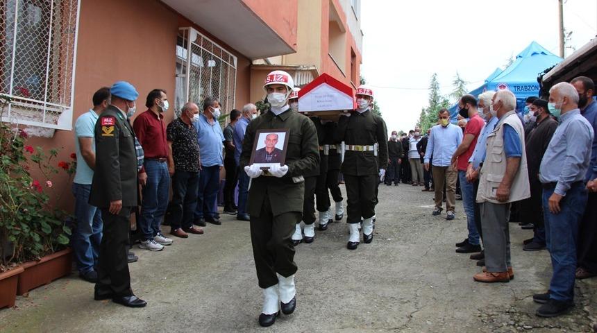 Kıbrıs gazisi, Gaziler Günü'nde son yolculuğuna uğurlandı