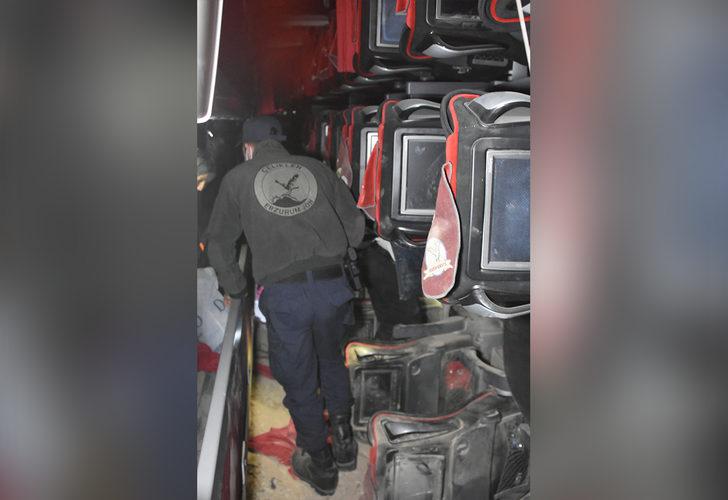 Konya'da yolcu otobüsü devrildi: 14 yaralı G3