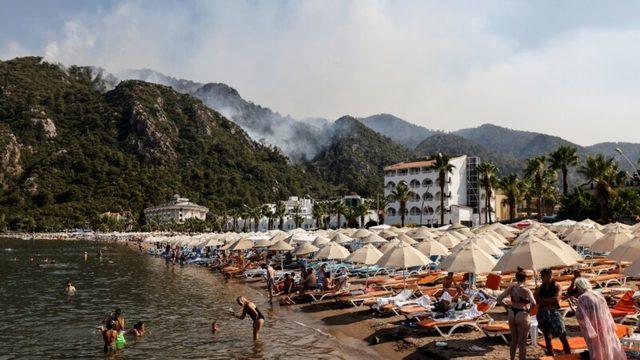 Turizm Bakanı Ersoy: Yanan Ormanlar İmara Açılacak İddiası Saçma