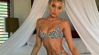 Elsa Hosk'un bebeğiyle çıplak pozlar vermesi tepki çekti! Eğer bunun porno olduğunu düşünüyorsanız...