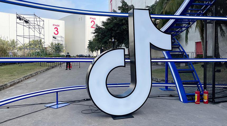 TikTok'un Çin versiyonu Douyin'de 14 yaşından küçüklere sınırlama