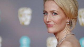 Gillian Anderson, 24 yıl sonra ilk Emmy Ödülü’nü kazandı! “Kimse bana inanmadı”