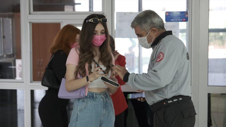 Sivas Cumhuriyet Üniversitesinde yüz yüze eğitime yeniden başlandı G5