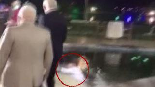 Kılıçdaroğlu’nu çeken kameramanın zor anları