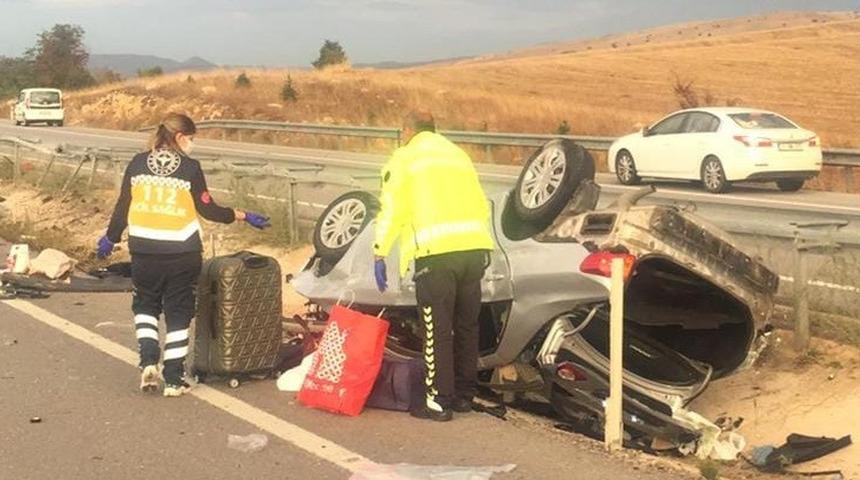 Kızlarını &uuml;niversite kaydına g&ouml;t&uuml;r&uuml;yorlardı! Korkun&ccedil; kaza