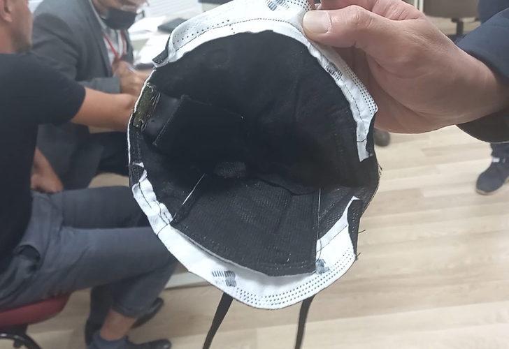 Akıllara durgunluk veren kopya düzeneği! Kulağından hastanede çıkartılabildi G3