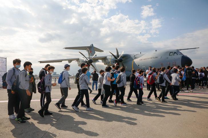 TEKNOFEST 2021 heyecanı başladı! Boğaz'da muhteşem görüntüler G5